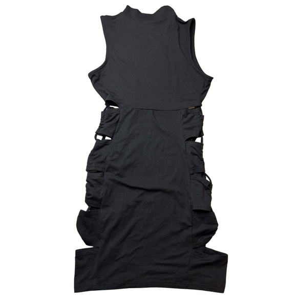 Windsor Dress - Picture 1 of 6